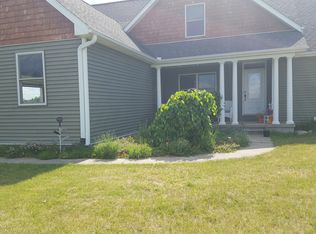 329 N Lake Pleasant Rd, Attica, MI 48412