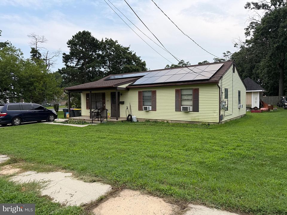 2nd image of 155 Clifton Ave