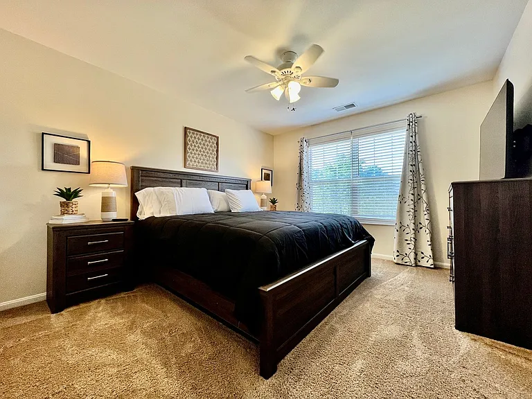 6608 Rosemont Ln — Photo 17
