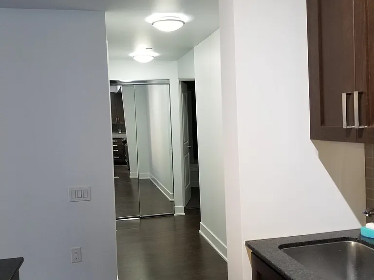 7608 Yonge St #210 — Photo 8