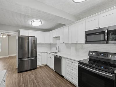 3301 W Price Ave, Tampa, FL, 33611