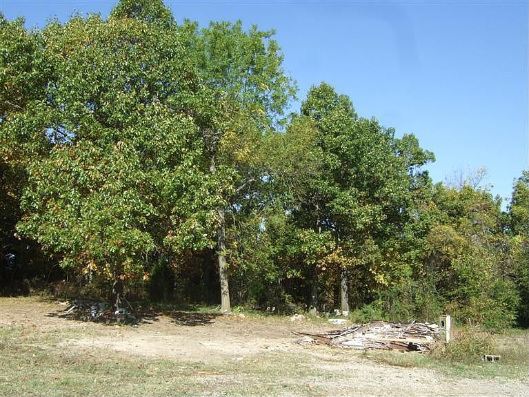 2nd image of 24296 Highway 174