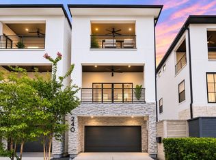 240 Birdsall St, Houston, TX 77007