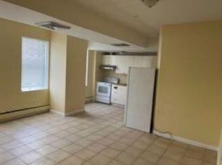 311 N 13th St #2F, Philadelphia, PA 19107