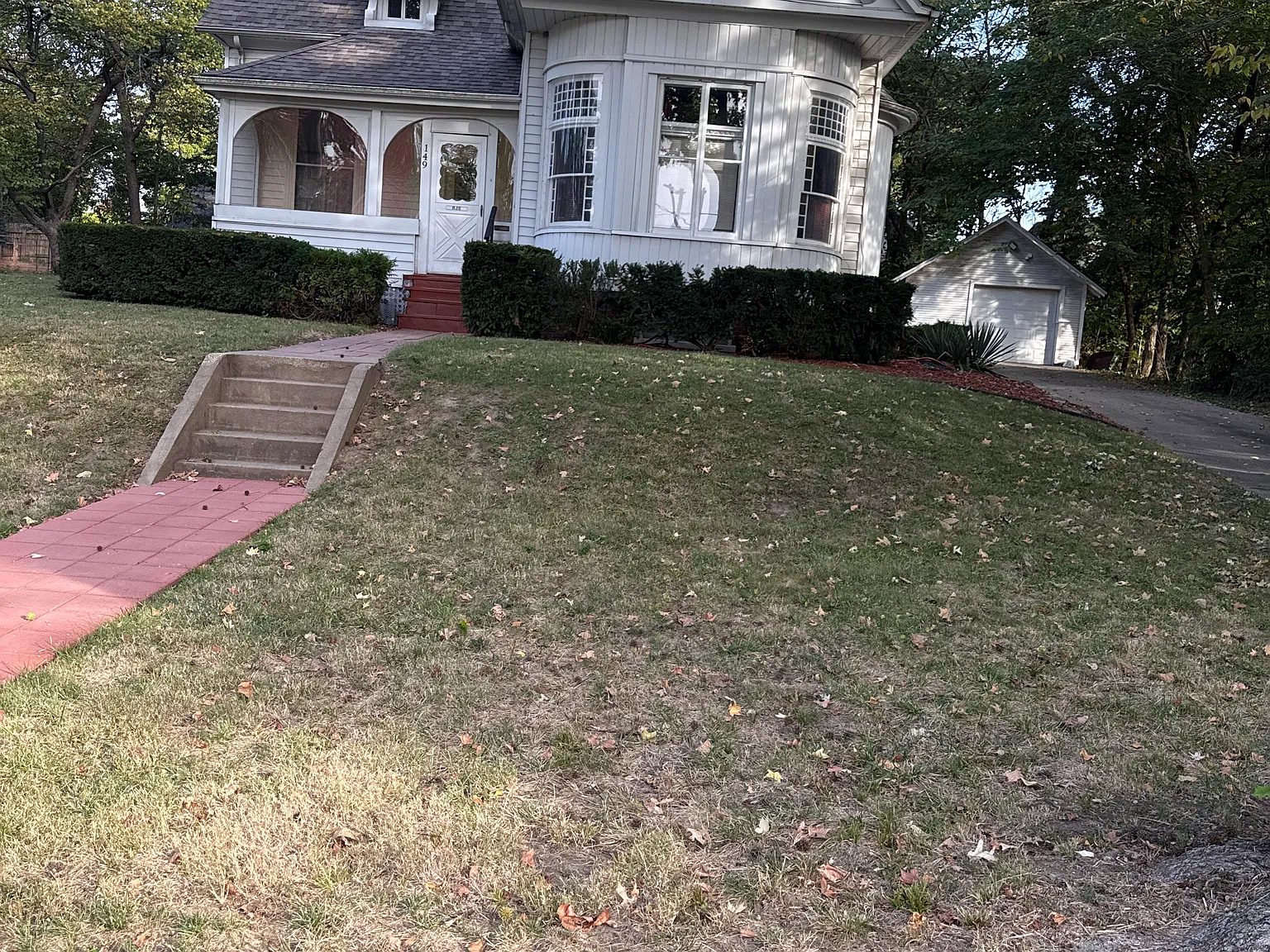 3 bed, 1350 sqft, $1,850 — Photo 1