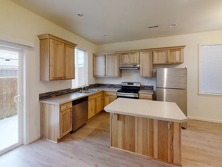8316 SE Ramona St — Photo 7