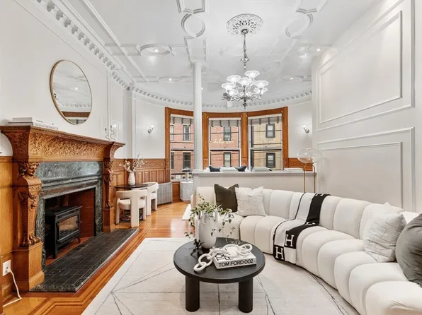 261 Marlborough St #4R, Boston, MA 02116