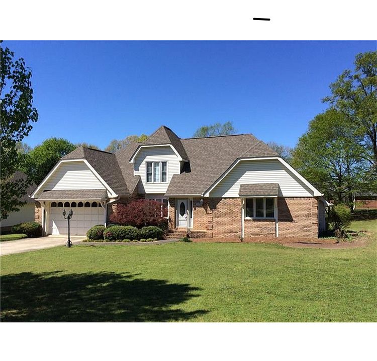 1st image of 199 Oakwood Dr