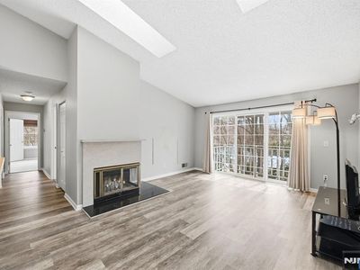 130 Raintree Ln, Mahwah, NJ, 07430