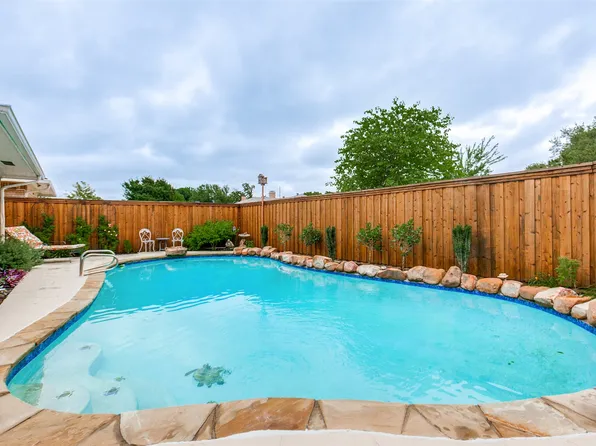 504 Goodwin Dr, Richardson, TX 75081