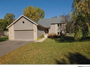 9700 29th Ave N, Plymouth, MN 55441