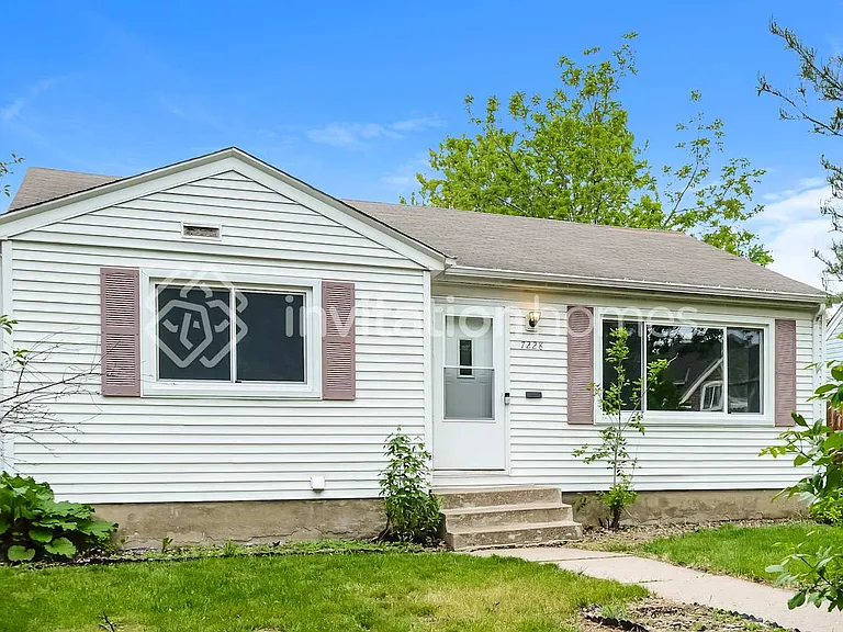 7228 Harriet Ave — Photo 1