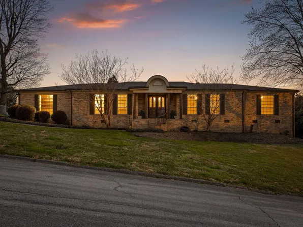 100 Pine Cone Ln, Chattanooga, TN 37415