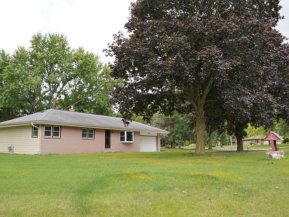 2nd image of N57W18261 Juniper Ln