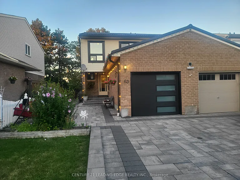 63 Nabob Cres — Photo 3