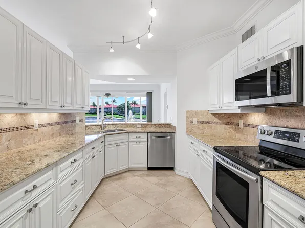 255 Waterside Cir #5-102, Marco Island, FL 34145