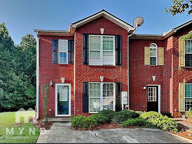 3527 Waldrop Trl — Photo 1