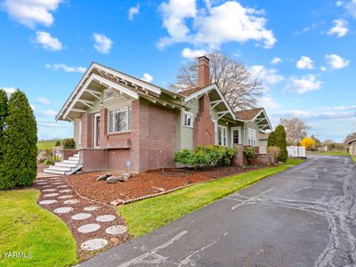 3280 N Wenas Rd, Selah, WA, 98942