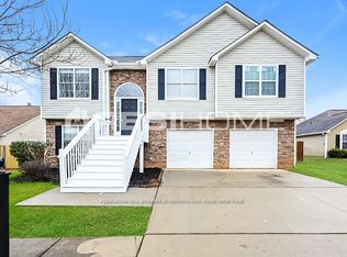 1021 Borrington Ln, Stockbridge, GA 30281