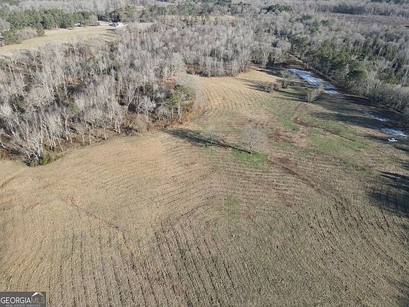 3rd image of 8 Caldwell Rd