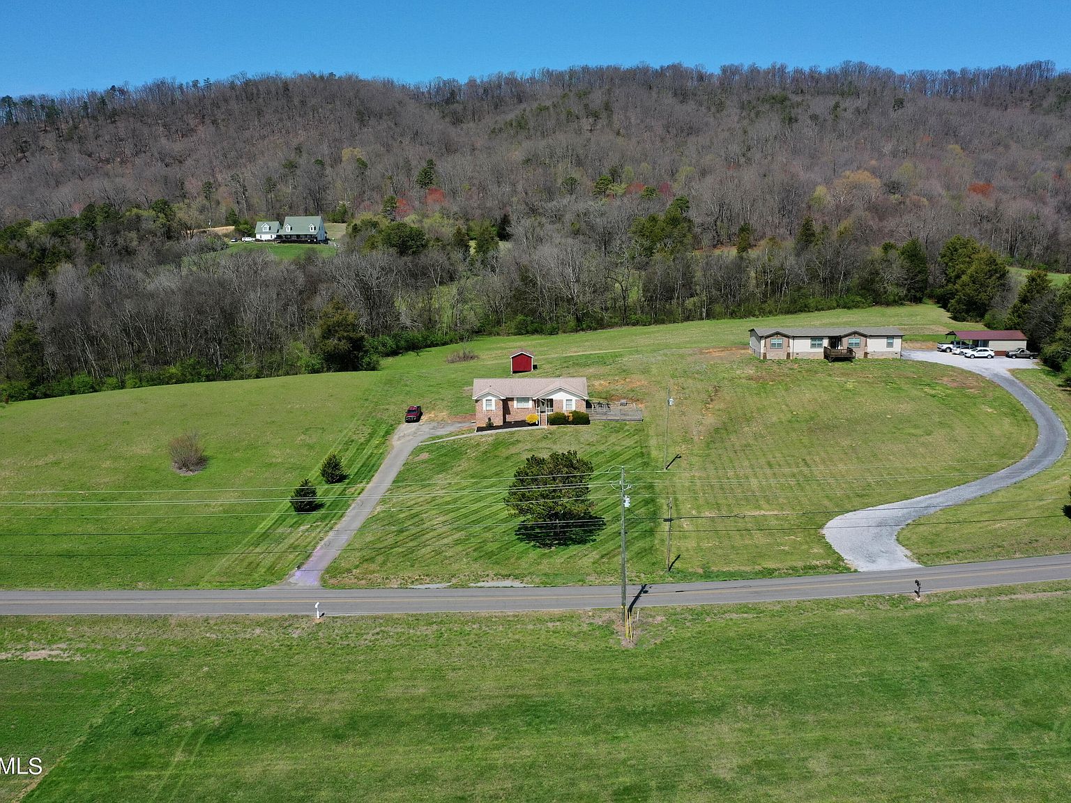922 W Dumplin Valley Rd, Dandridge, TN 37725 Zillow