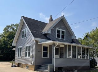 1708 Carney Ave, Rockford, IL 61103