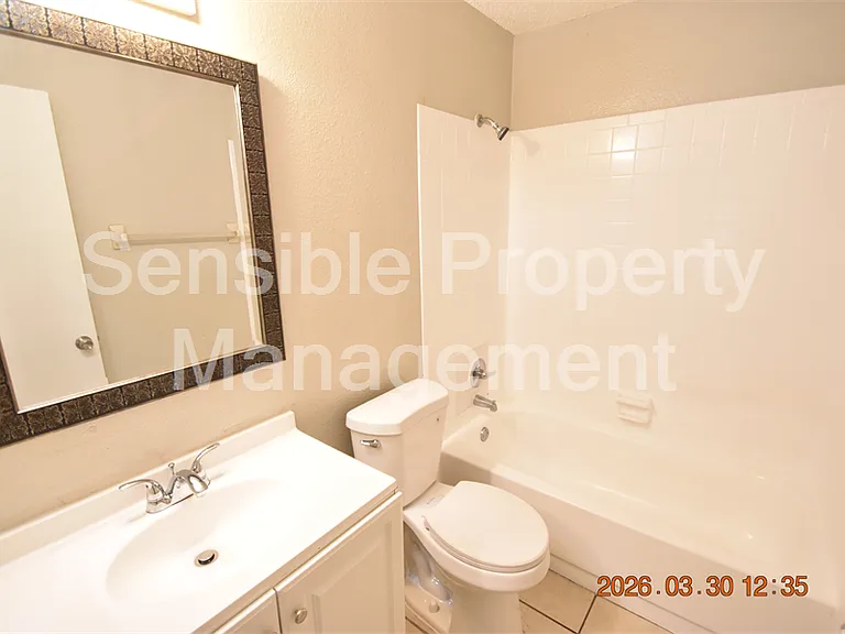 2014 E Linebaugh Ave — Photo 15