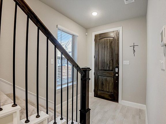 3rd image of 4208 Wetstone Ln