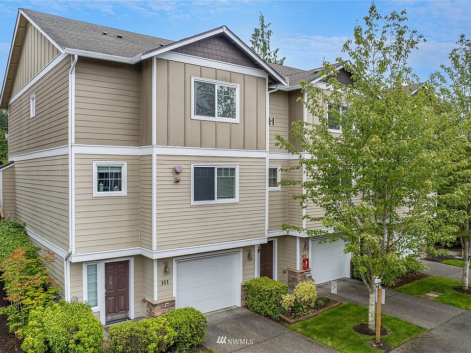 1st image of 4118 148th St SW APT H2