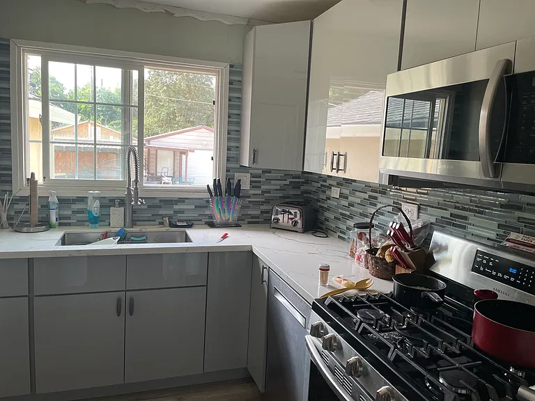 2306 Carlsbad Ave — Photo 6