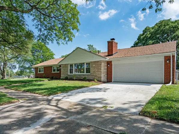 1813 Birch Rd, Homewood, IL 60430