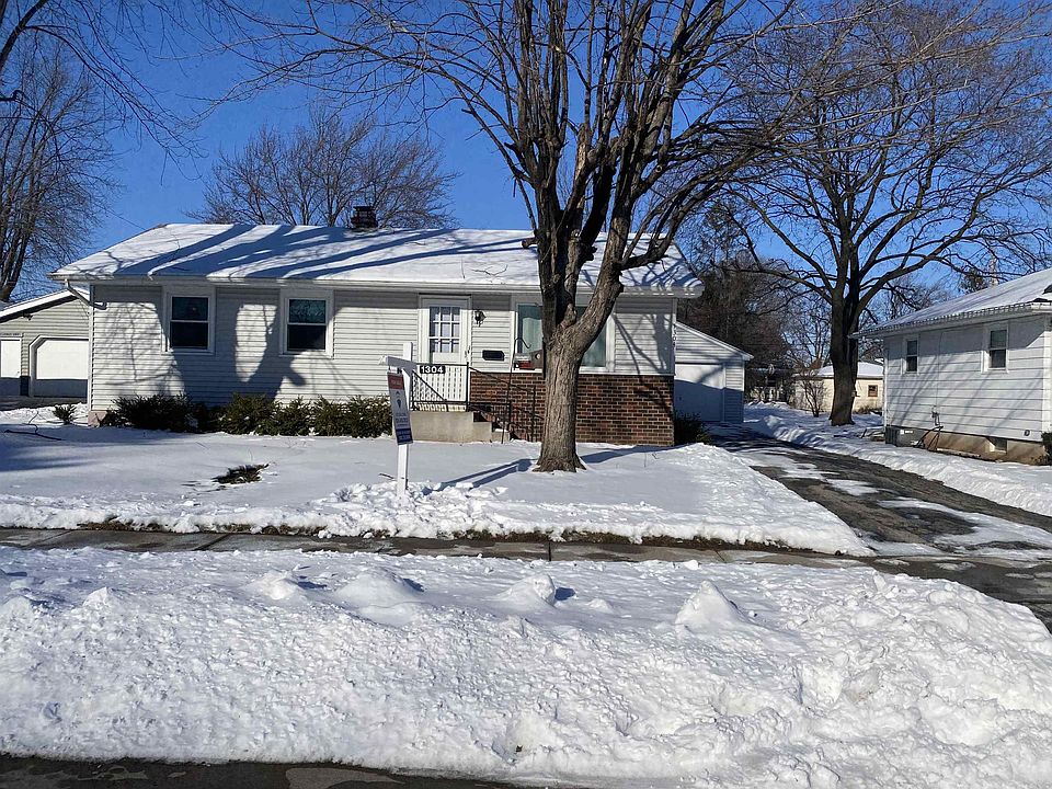 1st image of 1304 Faust Ave