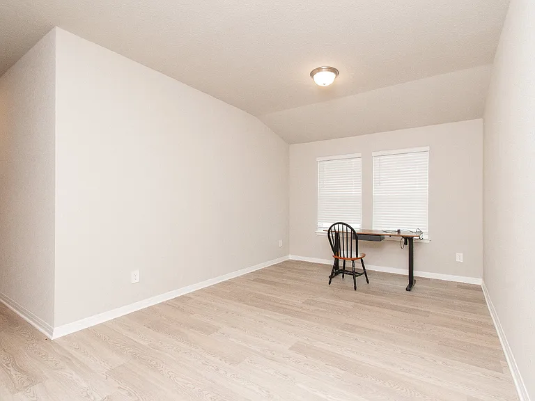 17108 Lomond Way — Photo 7