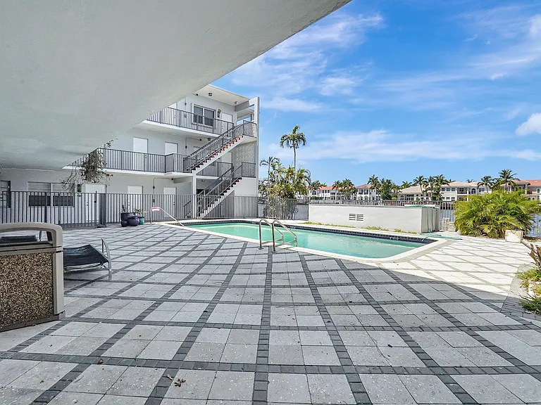 2200 S Ocean Dr #N311 — Photo 5