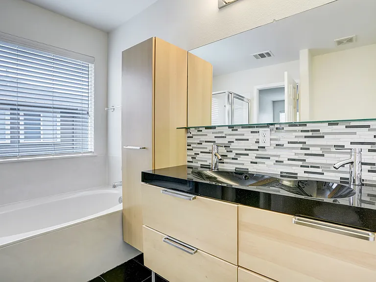 14608 Walt Whitman Trl #B — Photo 10