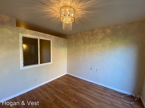 3rd image of 7126-7128 Geary Blvd #7126B