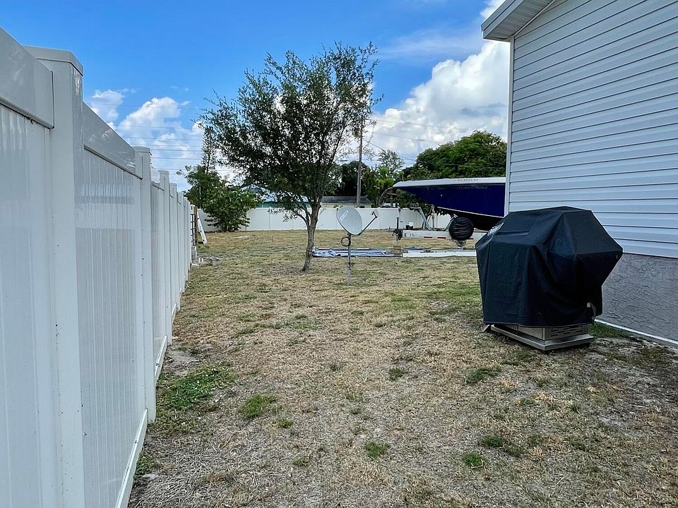 1st image of 5277 SE Driftwood Avenue