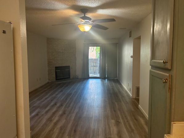 222 Wright St APT 102