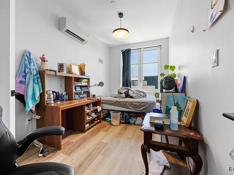 2913 Snyder Ave #5R — Photo 7