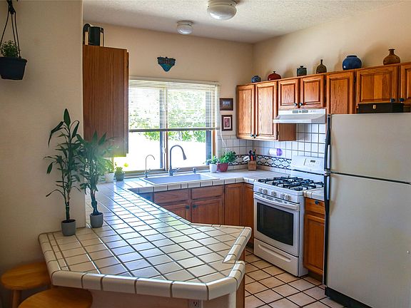 5th image of 6 Palacio Rd