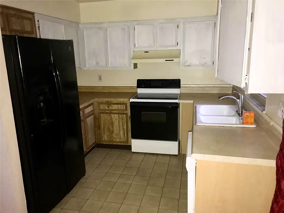 241 Edgewood Dr