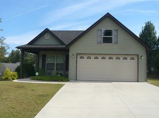 166 Stockbridge Dr, Spartanburg, SC 29301