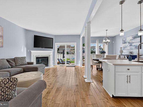 2nd image of 8 Zion Dr