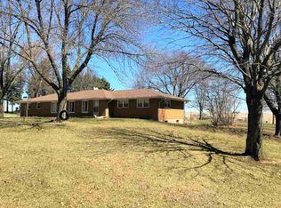 10226 Arensdorf Rd, Zwingle, IA 52079