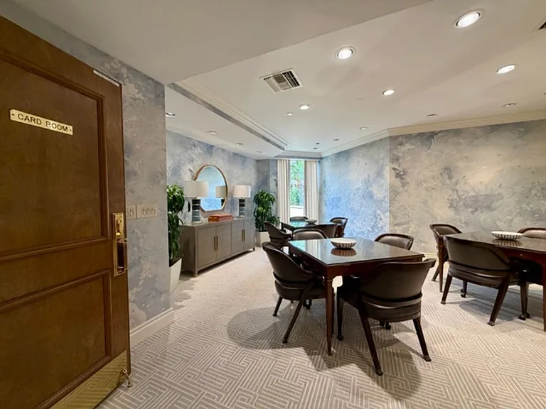 4021 Gulf Shore Blvd N #202 — Photo 30