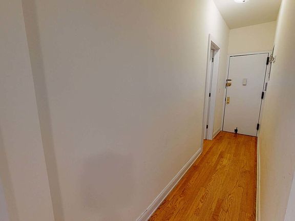 3rd image of 29 W 12th St #2CREAR