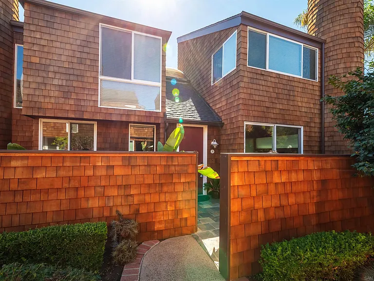 325 S Sierra Ave #36 — Photo 3