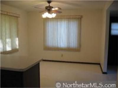 3rd image of 404 5th Ave NE