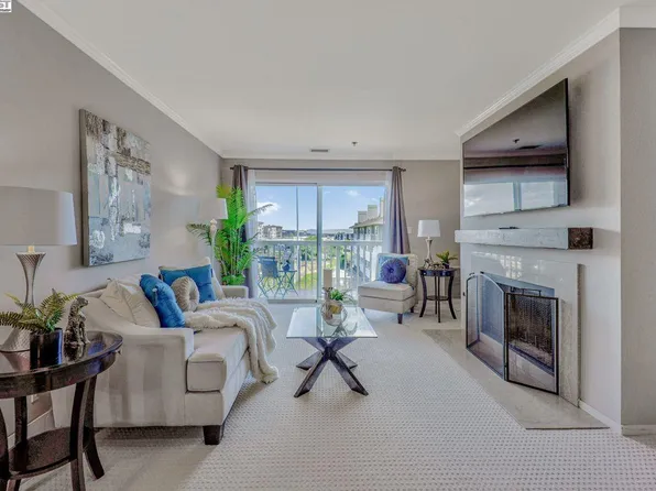 300 Murchison Dr APT 321, Millbrae, CA 94030