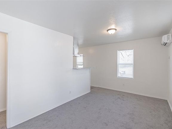 3rd image of 1700 NE 20th St